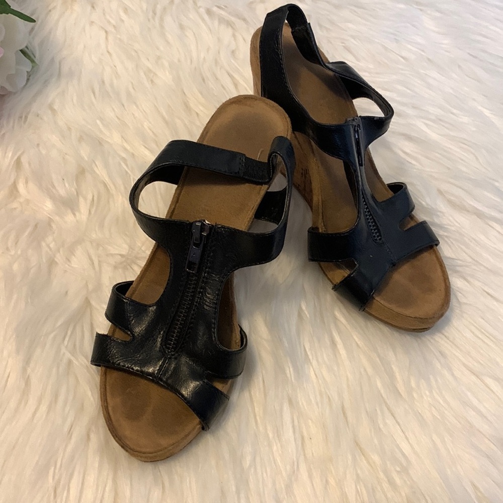 Black zipper wedge sandals